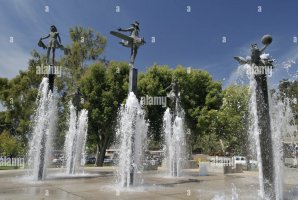 civic-art-in-santa-fe-springs-california-BDBTTK.jpg