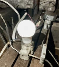 Knob and Tube light 2.jpg