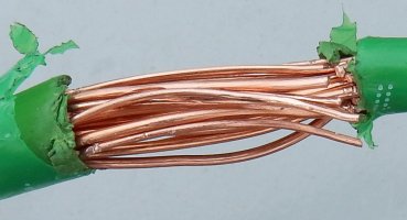 18662379766_7bf6c07e52_b.jpg